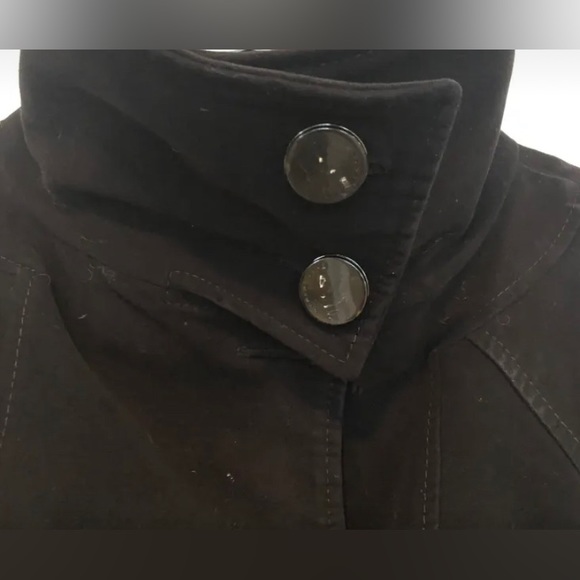 Zara Coat - great shape and attention to detail! - Picture 3 of 6